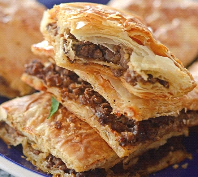 How to make Phyllo Meat Pie, Egyptian Goulash